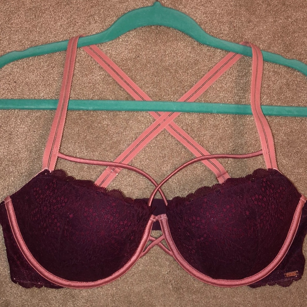 Victoria’s Secret- PINK Date Push-up Bra